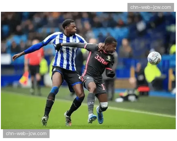 葡萄牙体育与波尔图双双取胜,传统三强争冠格局依旧 葡萄牙体育与波尔图双双取胜,传统三强争冠格局依旧